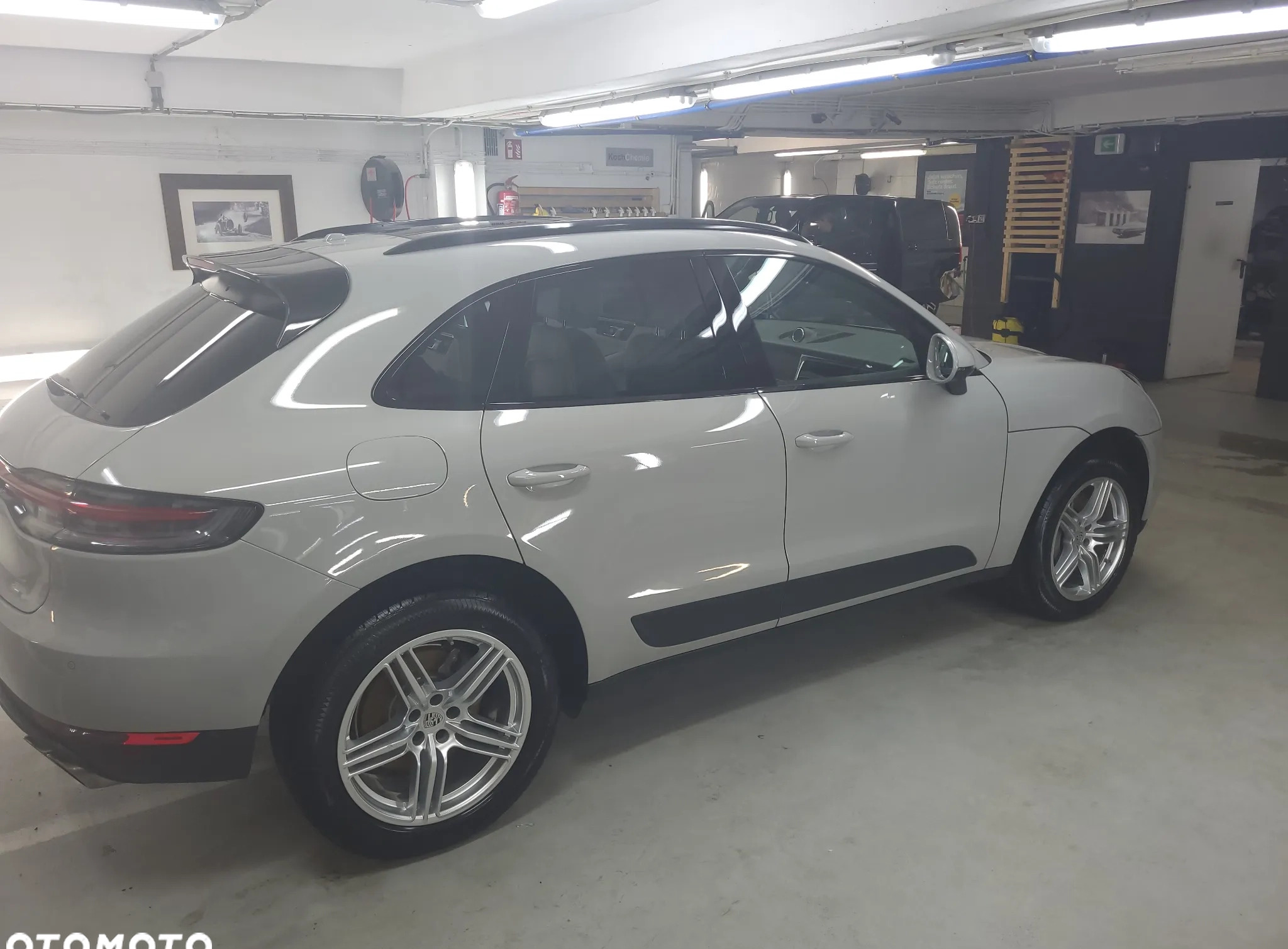 Porsche Macan cena 259000 przebieg: 21450, rok produkcji 2021 z Zakopane małe 529